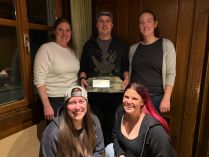 2025 – Désirée Leuzinger & Jolanda Eicher & Pascal Kläger & Alysha Dieziger & Vanessa Kläger 2025 – Désirée Leuzinger & Jolanda Eicher & Pascal Kläger & Alysha Dieziger & Vanessa Kläger